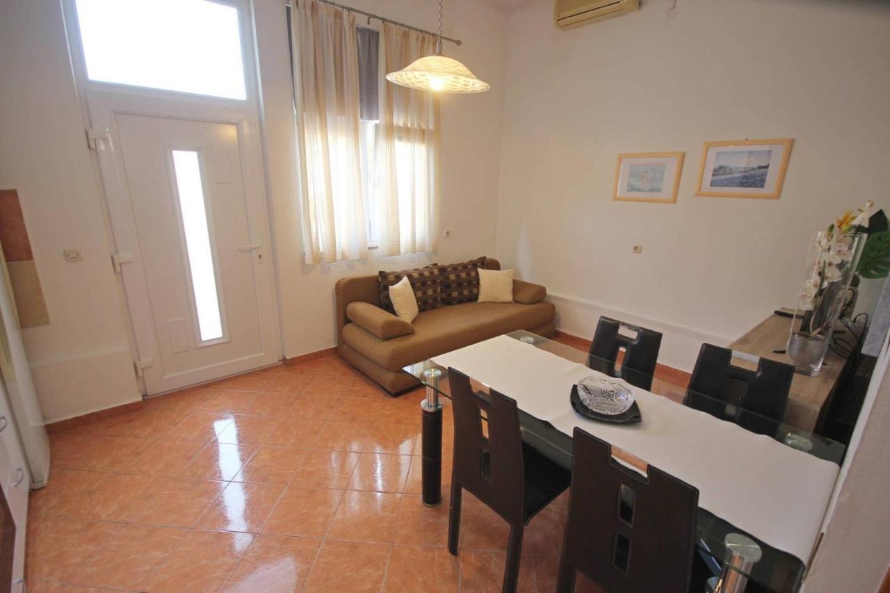 Family Mirela Borik Apartament Zadar